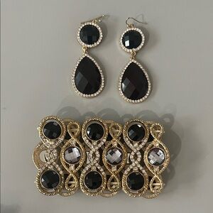 Sophisticated Black and Gold Earrings with Matching Bracelet